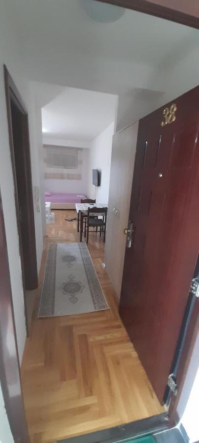 Apartment Luka Podgorica Exterior foto